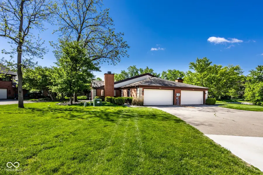 9350 Golden Leaf Way, Indianapolis, IN 46260 - #3