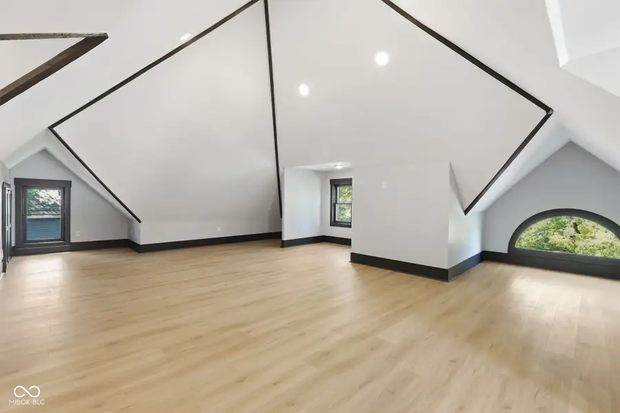 875 Woodruff Place Middle Drive, Indianapolis, IN 46201 - #2