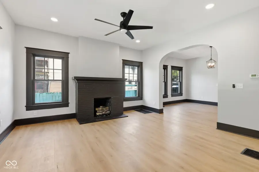 875 Woodruff Place Middle Drive, Indianapolis, IN 46201 - #3