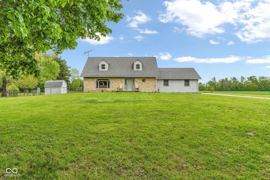 241 S County Road 450 W, Danville, IN 46122 - #2