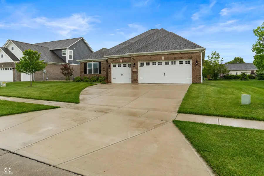 1697 Pelham Drive, Greenwood, IN 46143 - #2