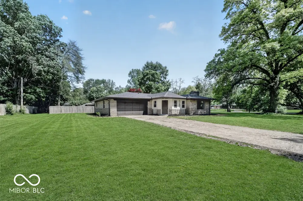 1752 Kessler Boulevard West Drive, Indianapolis, IN 46228 - #1