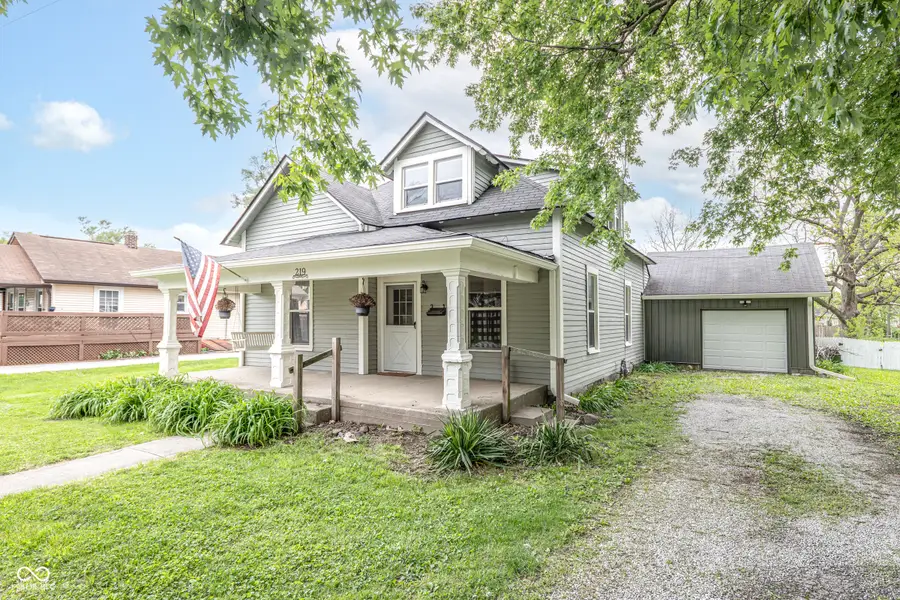 219 W Garden Street, Fortville, IN 46040 - #2