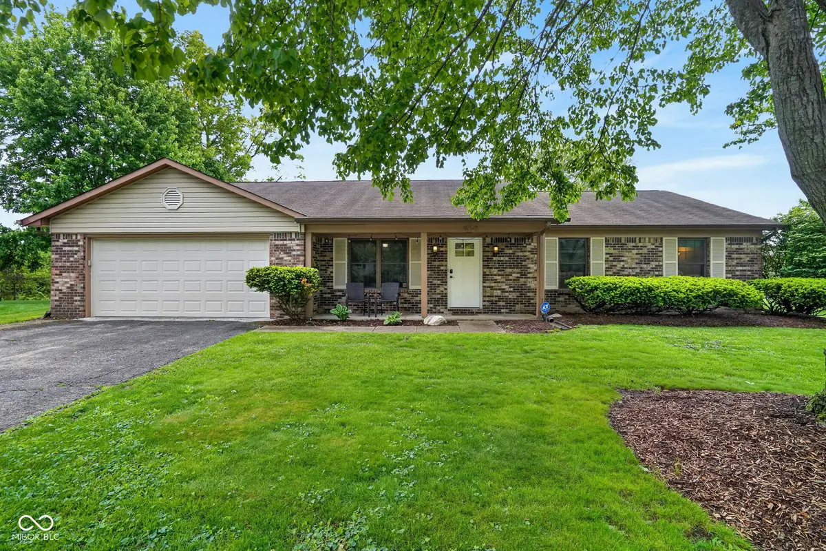 8721 Powderhorn Court, Indianapolis, IN 46256 - #1