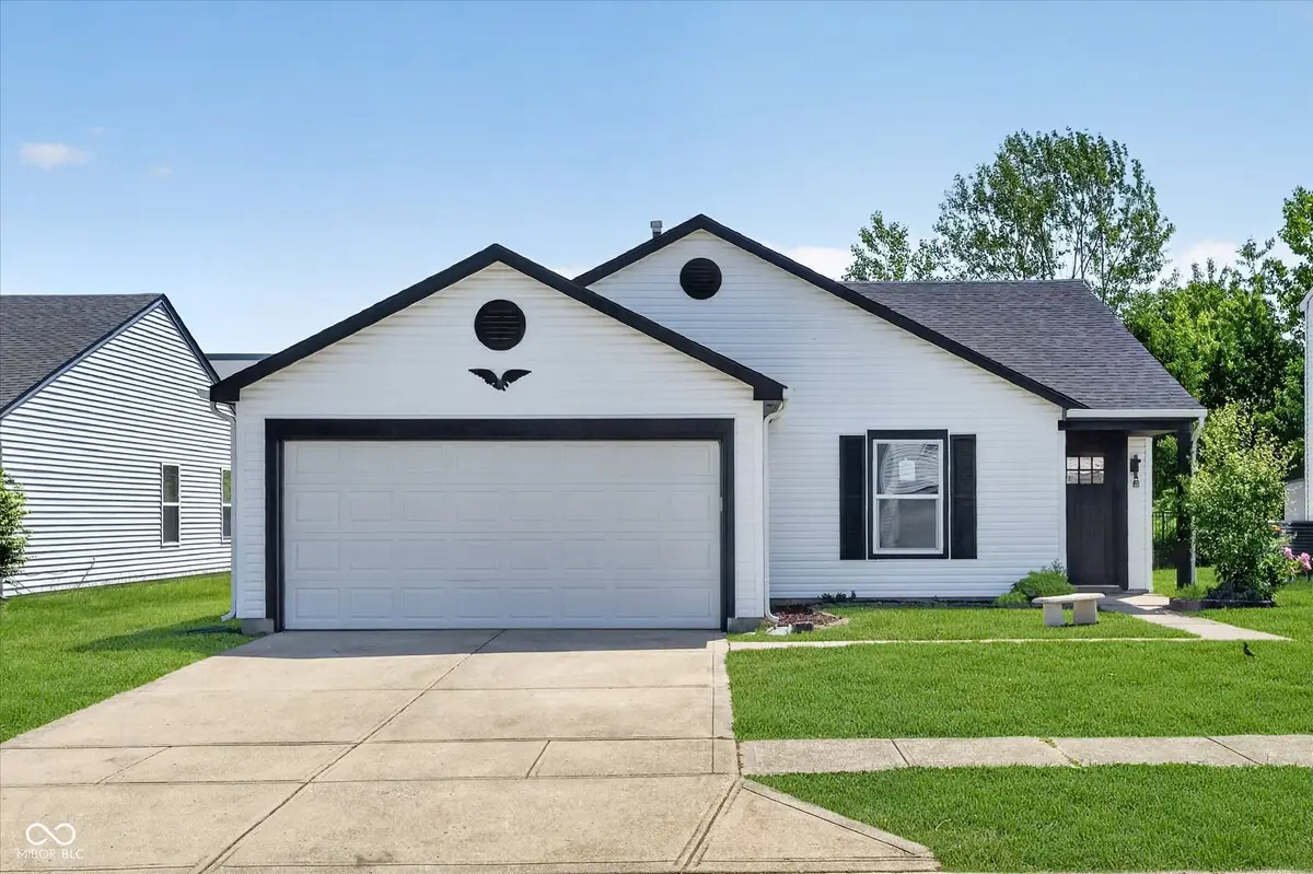 2145 Shadowbrook Drive, Plainfield, IN 46168 - #1