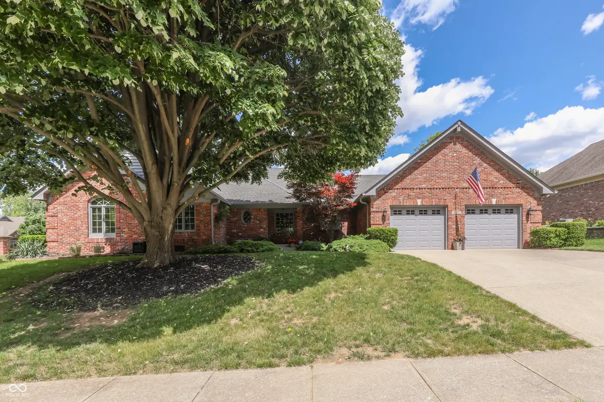 2077 Ridgemere Place, Greenwood, IN 46143 - #1