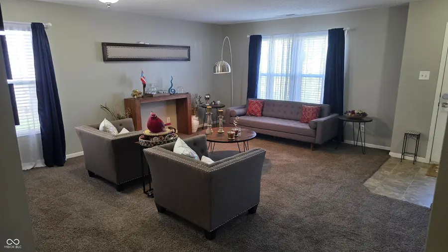 765 Country Gate Drive, Whiteland, IN 46184 - #2