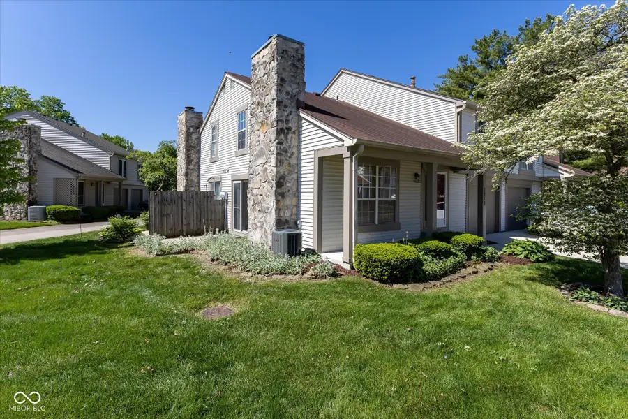 7913 Hunters Path, Indianapolis, IN 46214 - #2
