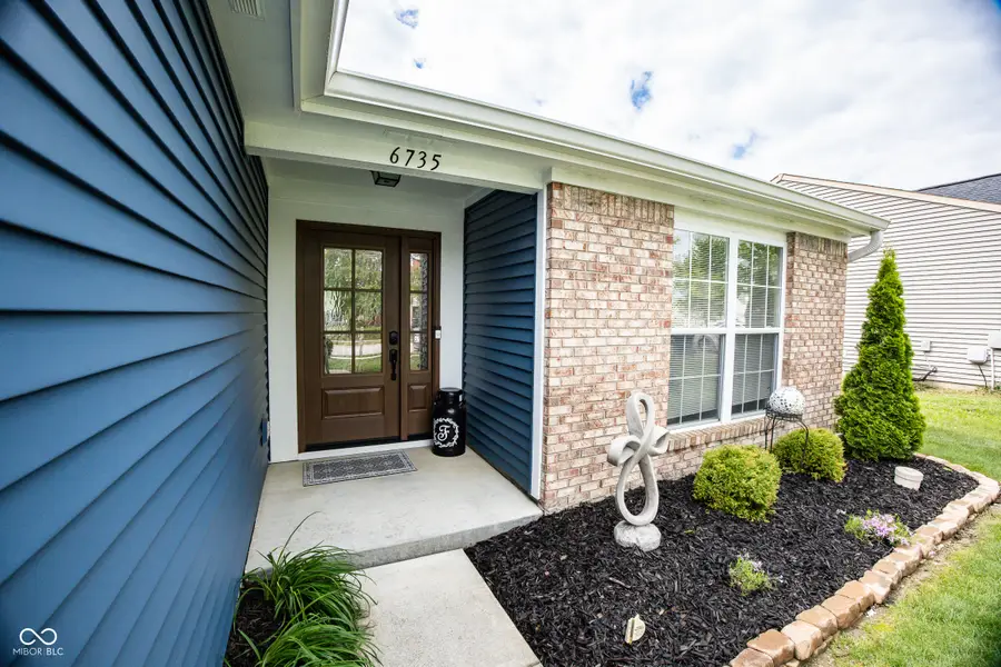 6735 W Odessa Way, McCordsville, IN 46055 - #2