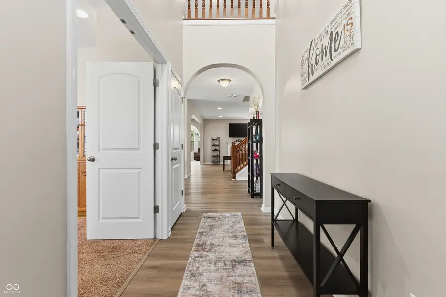 564 Amersham Court, Avon, IN 46123 - #2