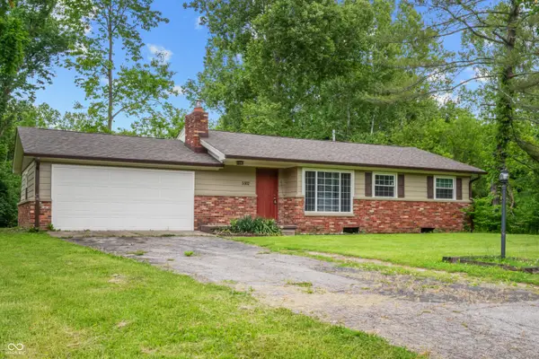 5302 W Quan Wae Drive, Columbus, IN 47201