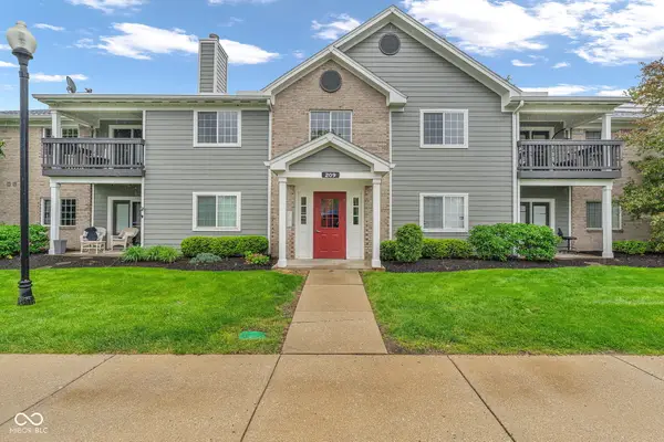 209 Faulkner Court #205, Carmel, IN 46032