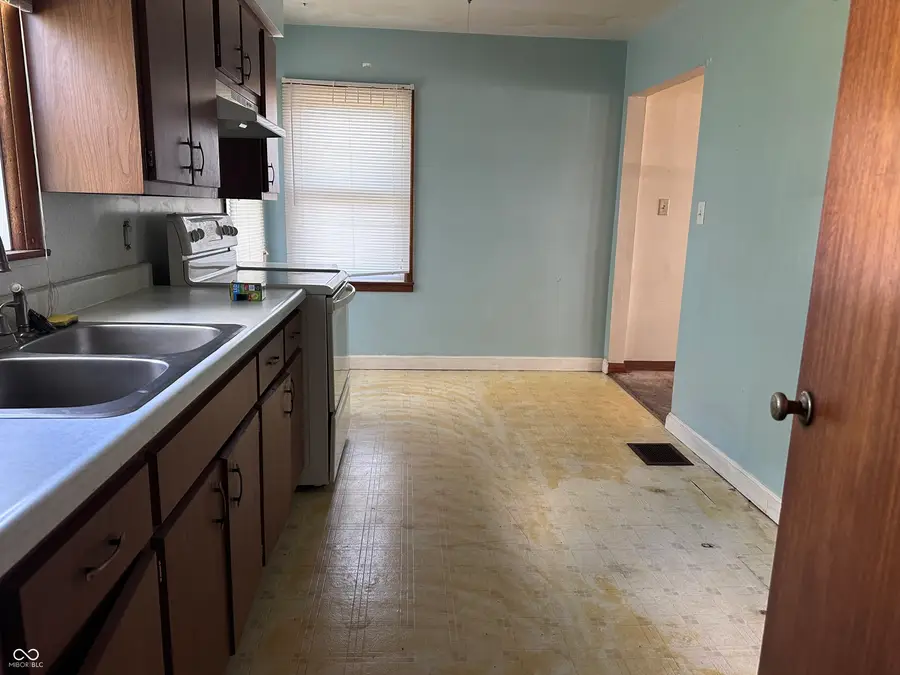 3125 N Avon Avenue, Avon, IN 46123 - #3