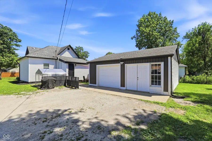 915 S 11th Street, Noblesville, IN 46060 - #2
