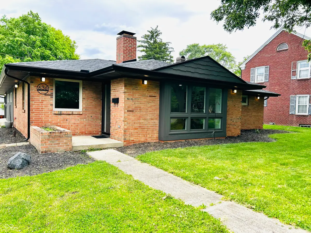 636 22nd Street, Columbus, IN 47201 - #1