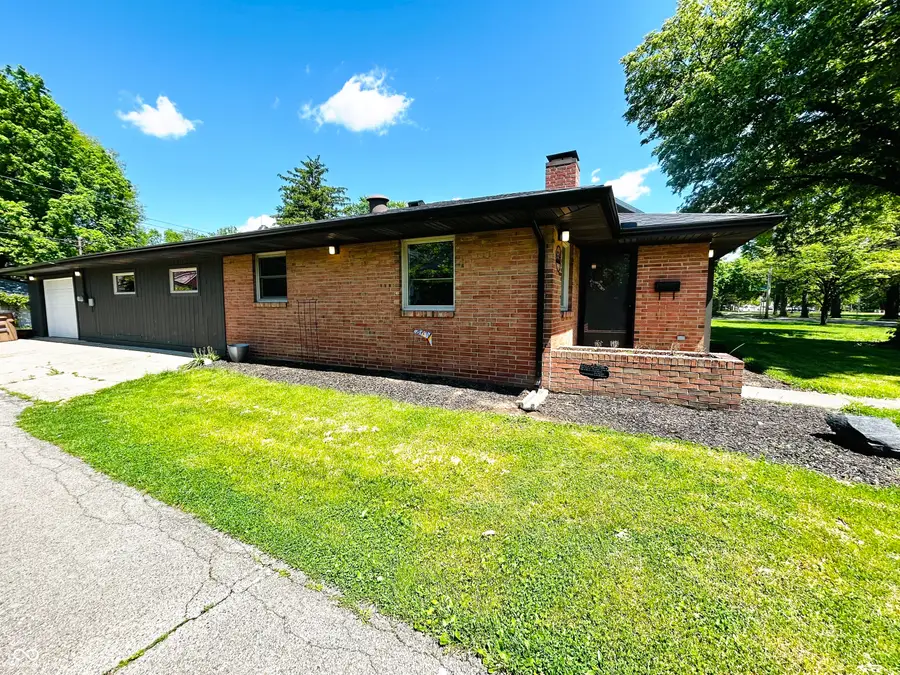 636 22nd Street, Columbus, IN 47201 - #2