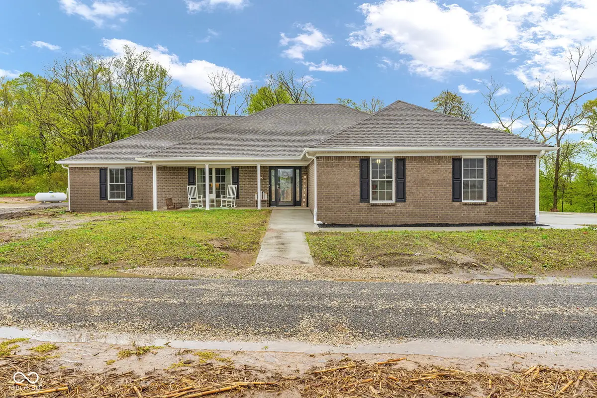 3744 N 625 Road E, Crawfordsville, IN 47933 - #1