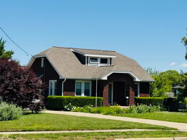 2722 17th Street, Columbus, IN 47201