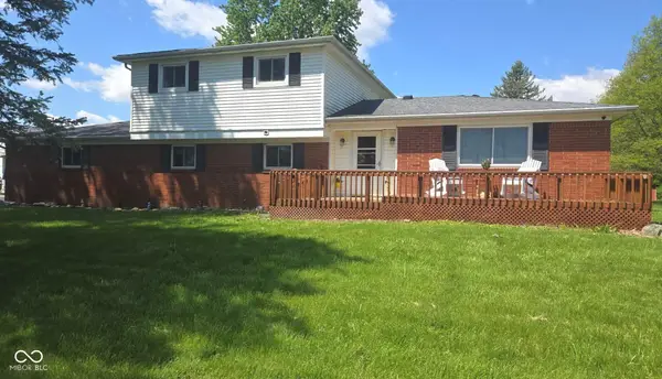 10640 N County Road 250 E, Roachdale, IN 46172