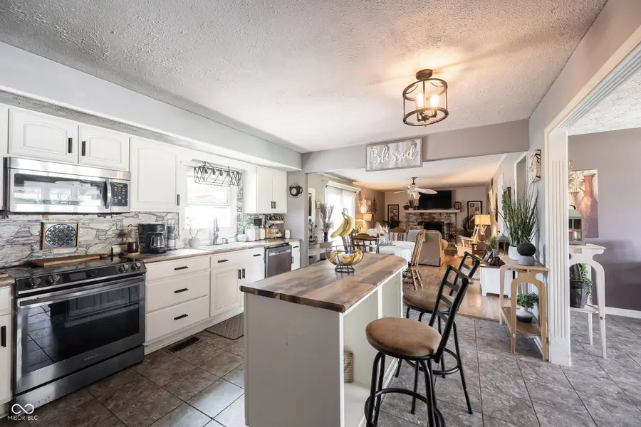 783 W 850 N, Fortville, IN 46040 - #2