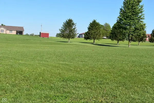 1405 Rosewood Place, Frankfort, IN 46041