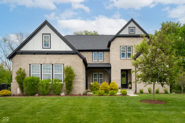16398 Creeks Crossing Drive, Westfield, IN 46074
