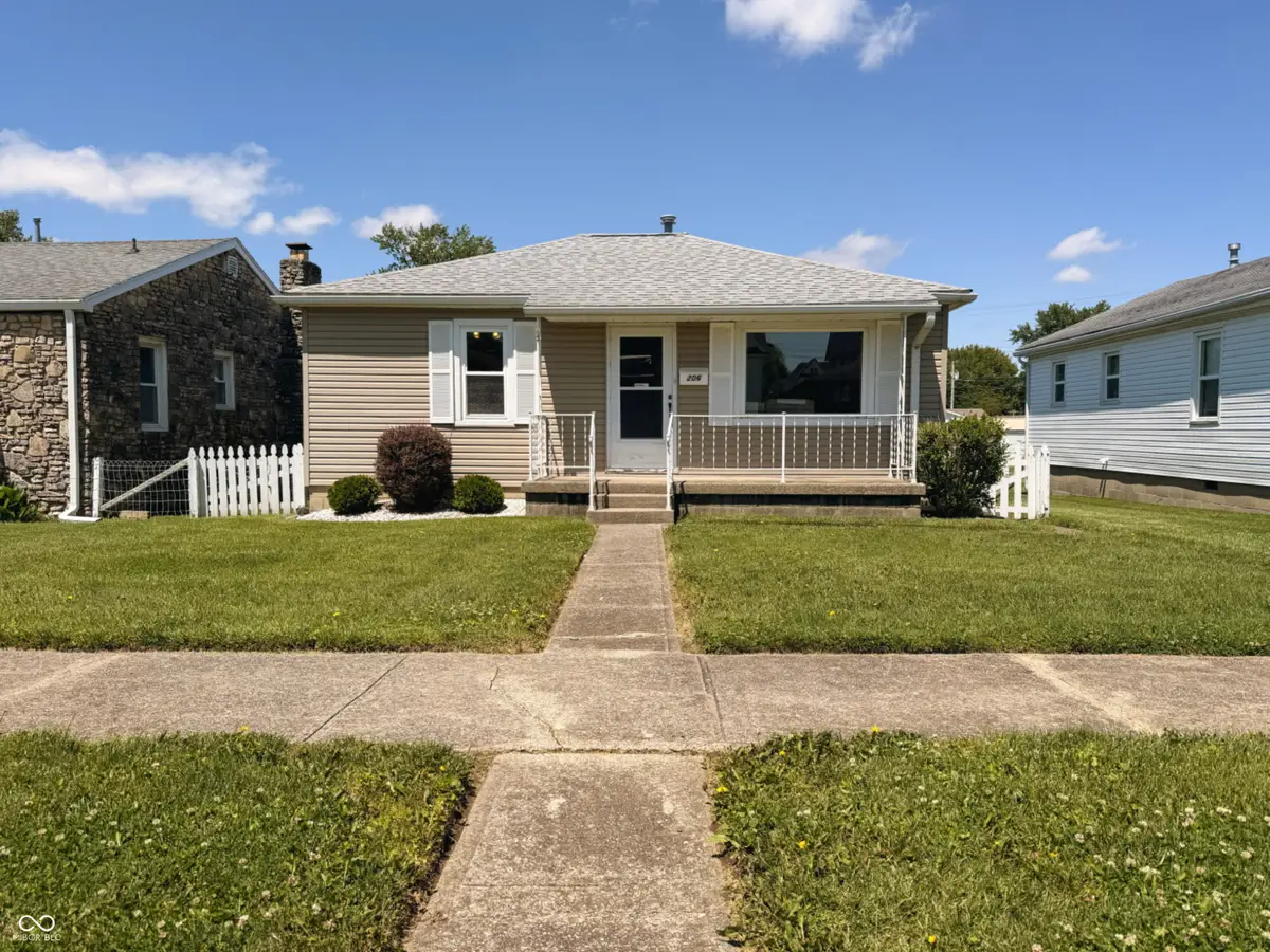206 W 2nd Street N, Greensburg, IN 47240 - #1