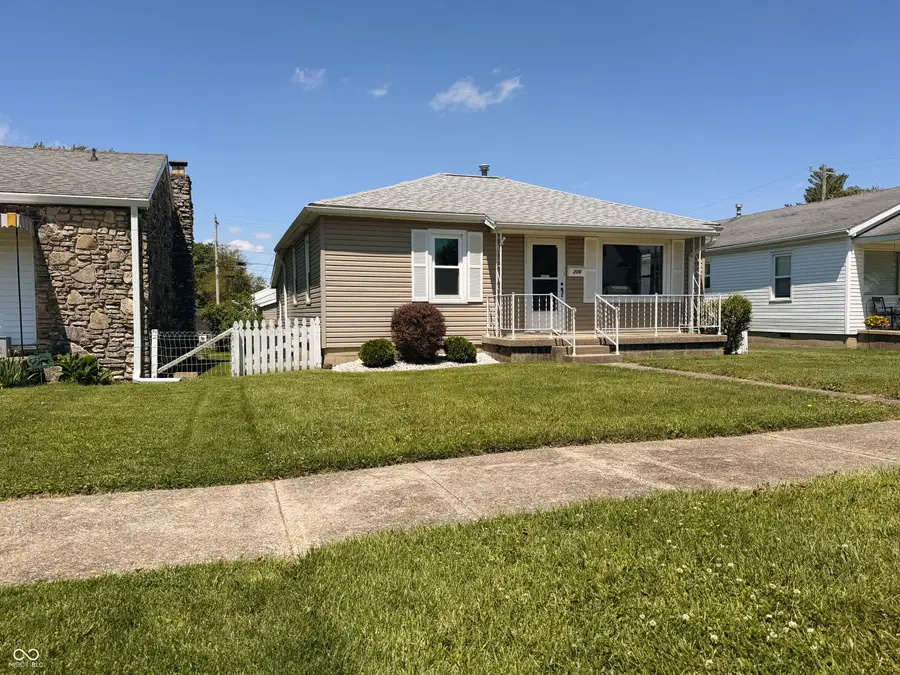 206 W 2nd Street N, Greensburg, IN 47240 - #2