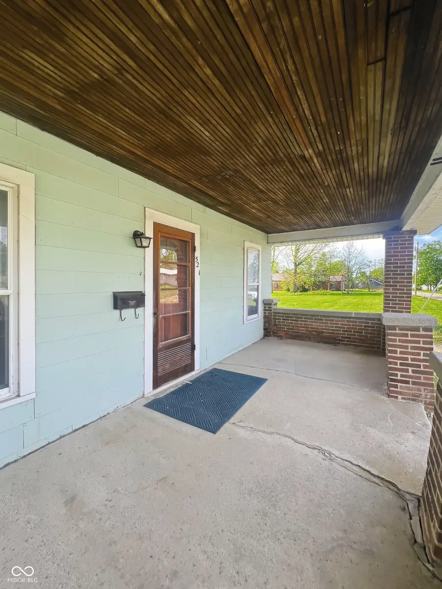521 S Cherry Street, Hartford City, IN 47348 - #2