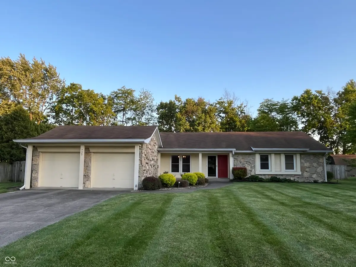 725 Green Meadow Drive, Greenwood, IN 46143 - #1