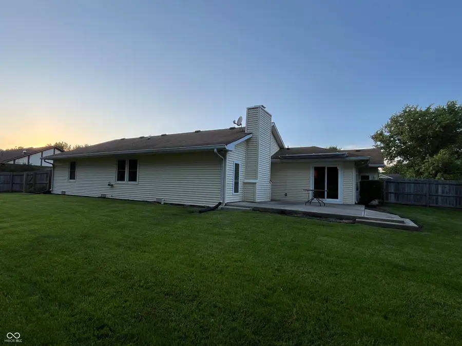 725 Green Meadow Drive, Greenwood, IN 46143 - #2