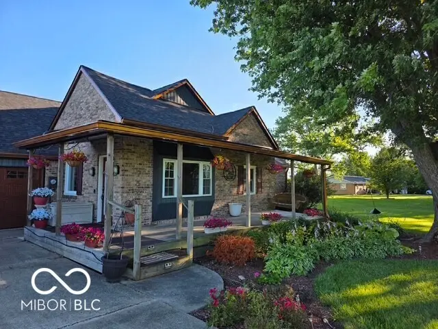 757 E 1000 N, Alexandria, IN 46001 - #1