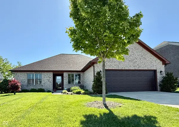 2201 Game Bird Drive, Franklin, IN 46131
