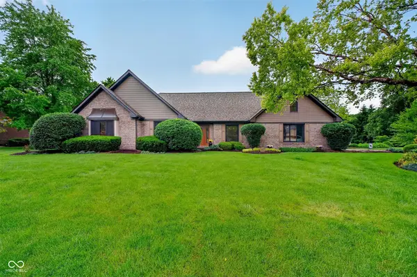 1364 Kingsway Drive, Avon, IN 46123