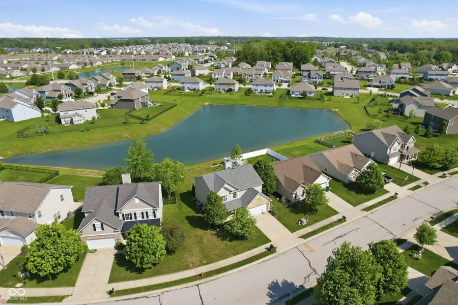 4634 Amesbury Place, Westfield, IN 46062 - #2