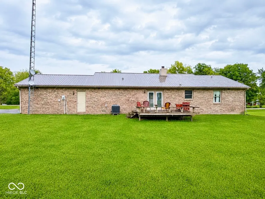 3664 W Mill Creek Drive, Kingman, IN 47952 - #2