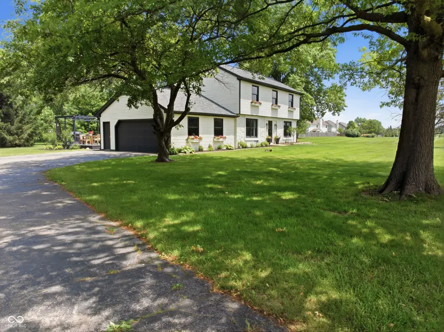 8790 E 400 S, Zionsville, IN 46077 - #2