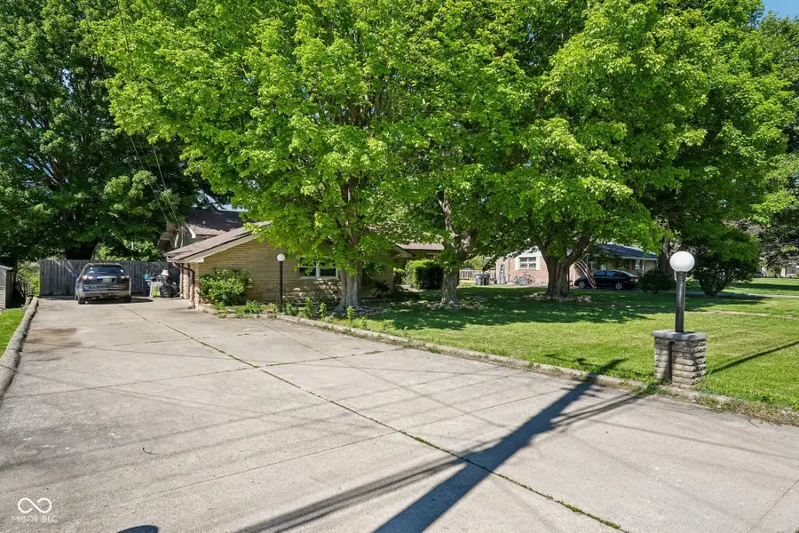 320 Maple Street, Greenwood, IN 46142 - #3