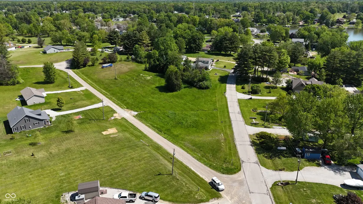 664 W Santee Drive, Greensburg, IN 47240 - #1