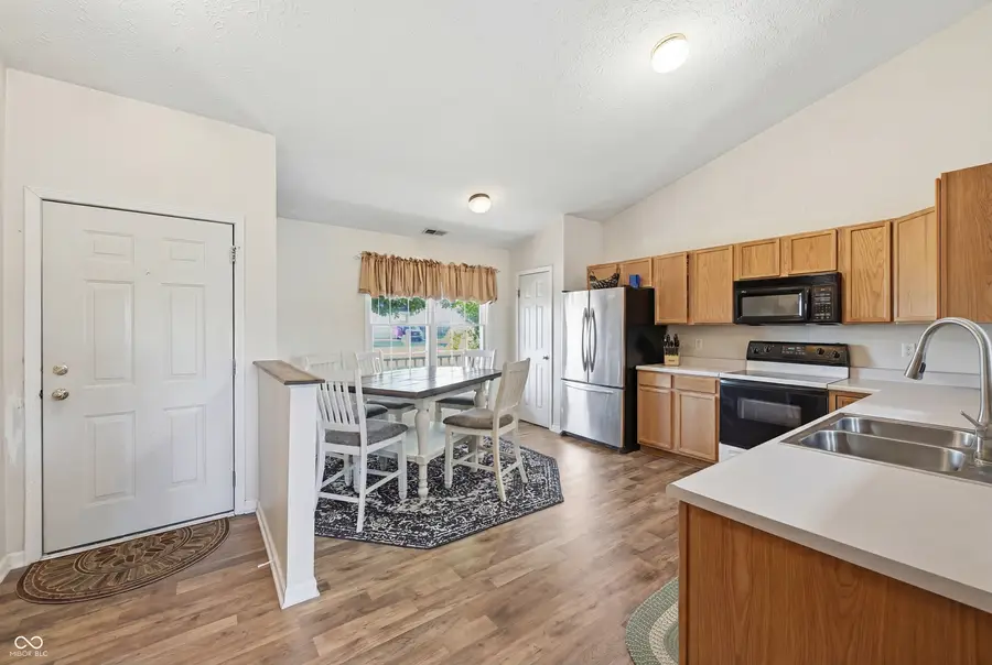 986 Youngs Creek Drive, Franklin, IN 46131 - #2