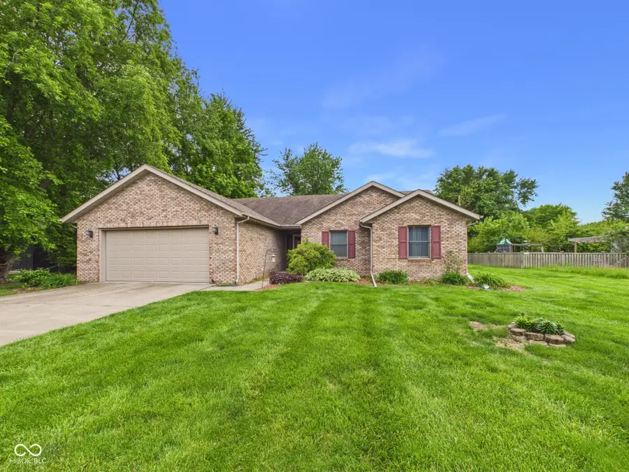 35 W Estate Street, Anderson, IN 46013 - #2