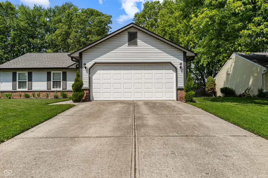 7236 Muirfield Place, Indianapolis, IN 46237 - #3