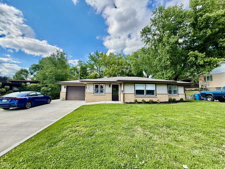 1005 Orchard Drive, Covington, IN 47932 - #3