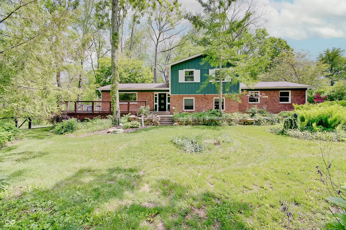 805 Eaglewood Drive, Zionsville, IN 46077 - #1