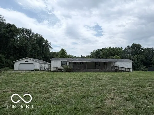 3334 W Harris Drive, West Terre Haute, IN 47885