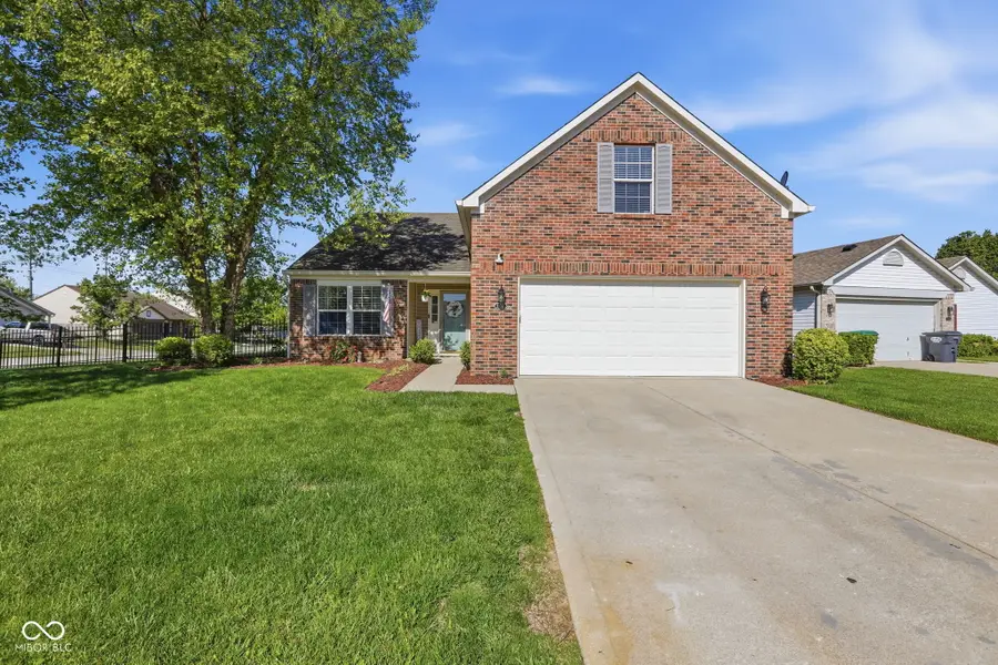 2100 Liberty Way Drive, Greenwood, IN 46143 - #2
