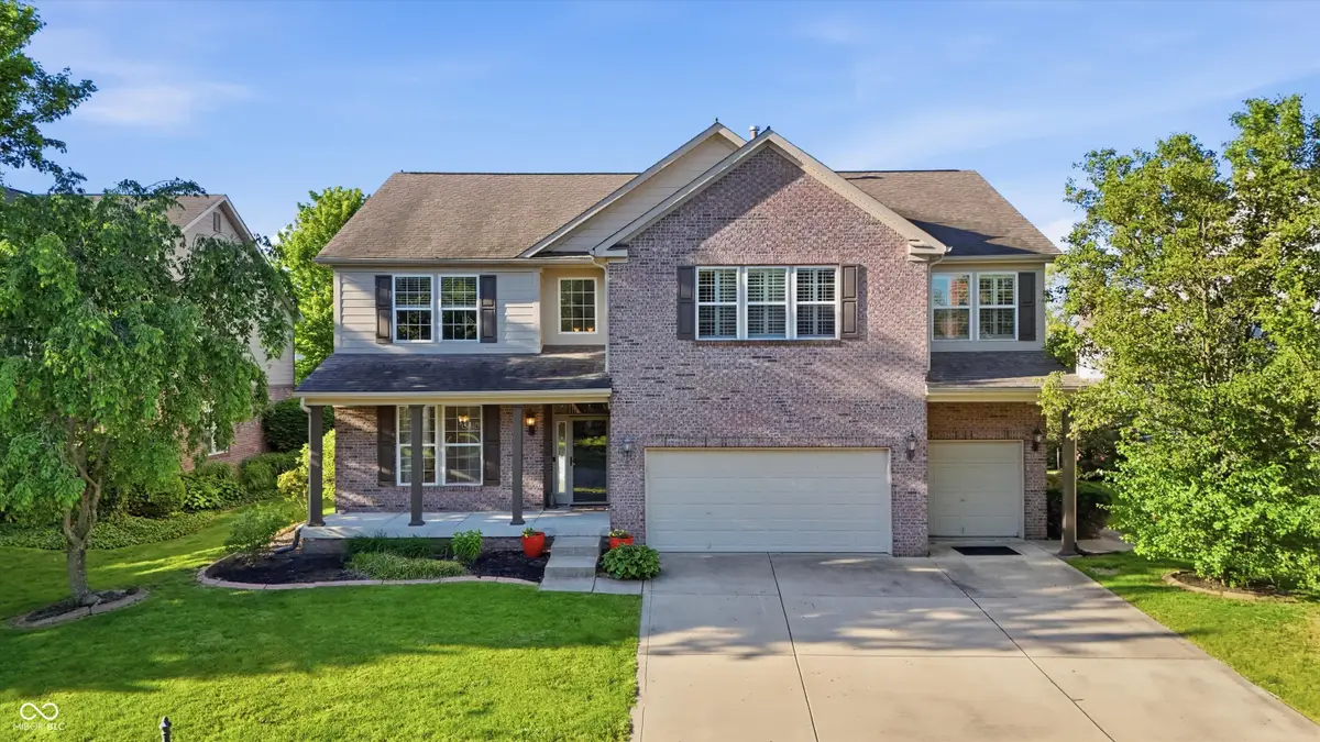 4499 Diamond Ridge, Greenwood, IN 46143 - #1