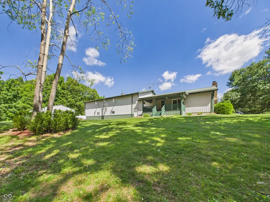8052 E Ash Road, Bloomfield, IN 47424 - #3
