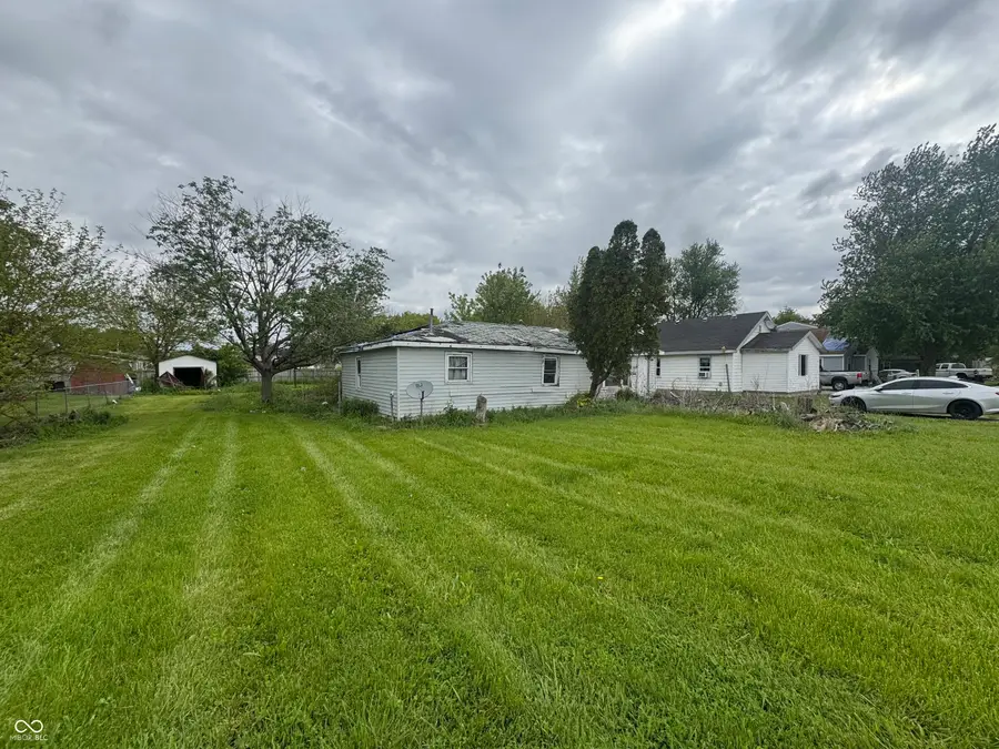 2390 W 16th Street, Marion, IN 46953 - #3