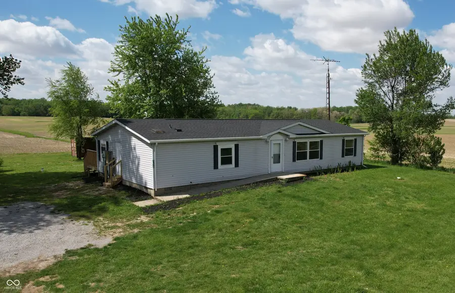 5129 W State Road 32, Crawfordsville, IN 47933 - #2